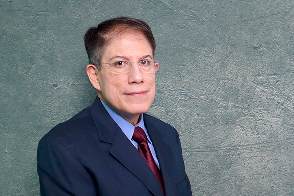 Eduardo Aranda Bricaire
